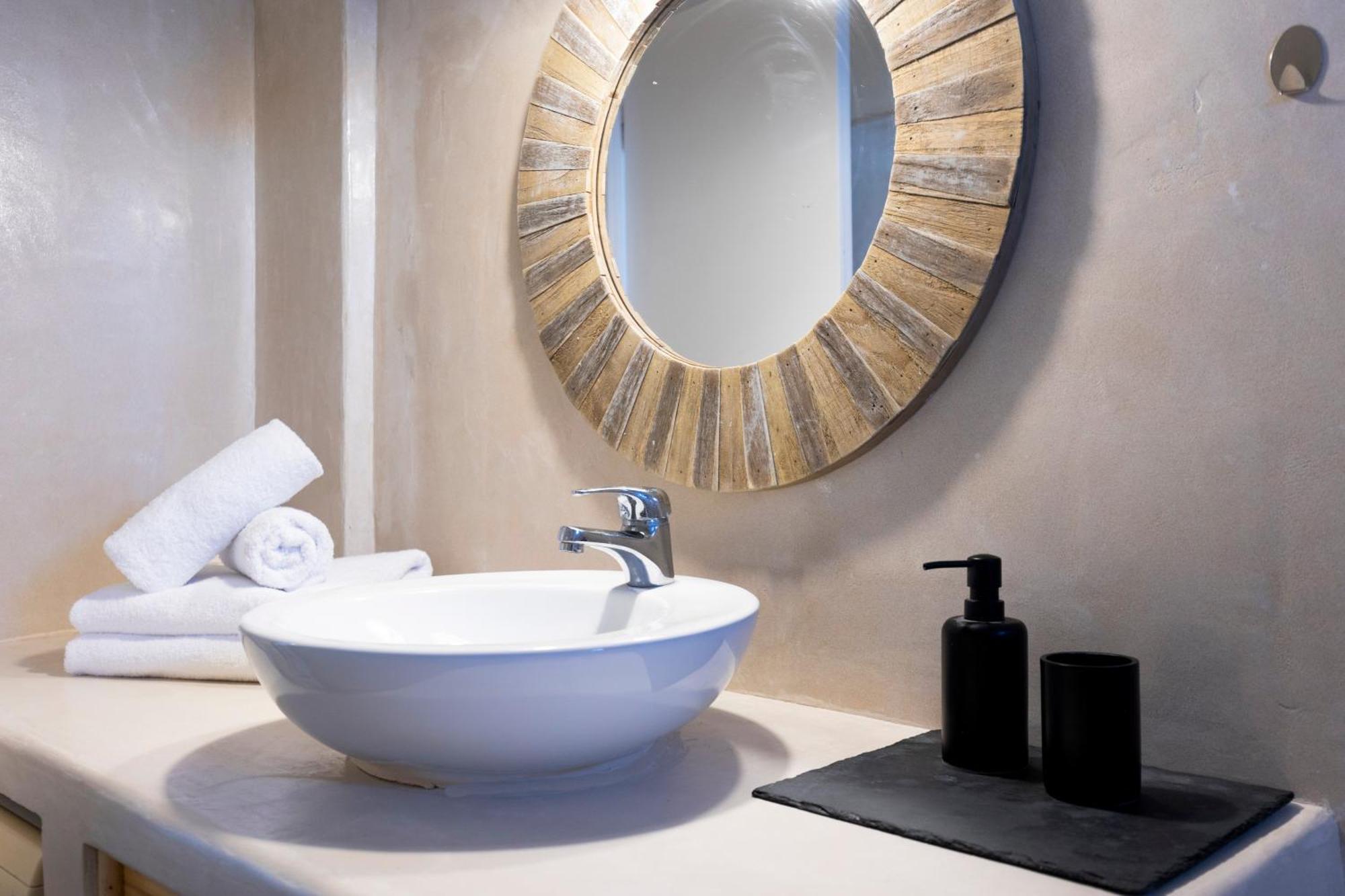 Utopoia Apartment ภายนอก รูปภาพ